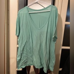 Green V-neck T-Shirt 4X